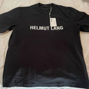 Size medium offer me